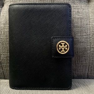 Tory Burch Robinson French Fold Saffiano Wallet